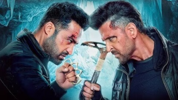 War 2 Day 1 Expected Box Office Collections Worldwide Hrithik Roshan and Jr NTR s film good start at GBOC