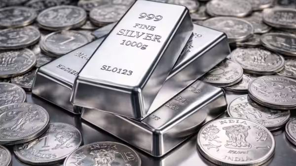 Silver ETF crash 38 percent in one week analysis and buying guide for long term investors Silver ETF crash 38 percent in one week analysis and buying guide for long term investors