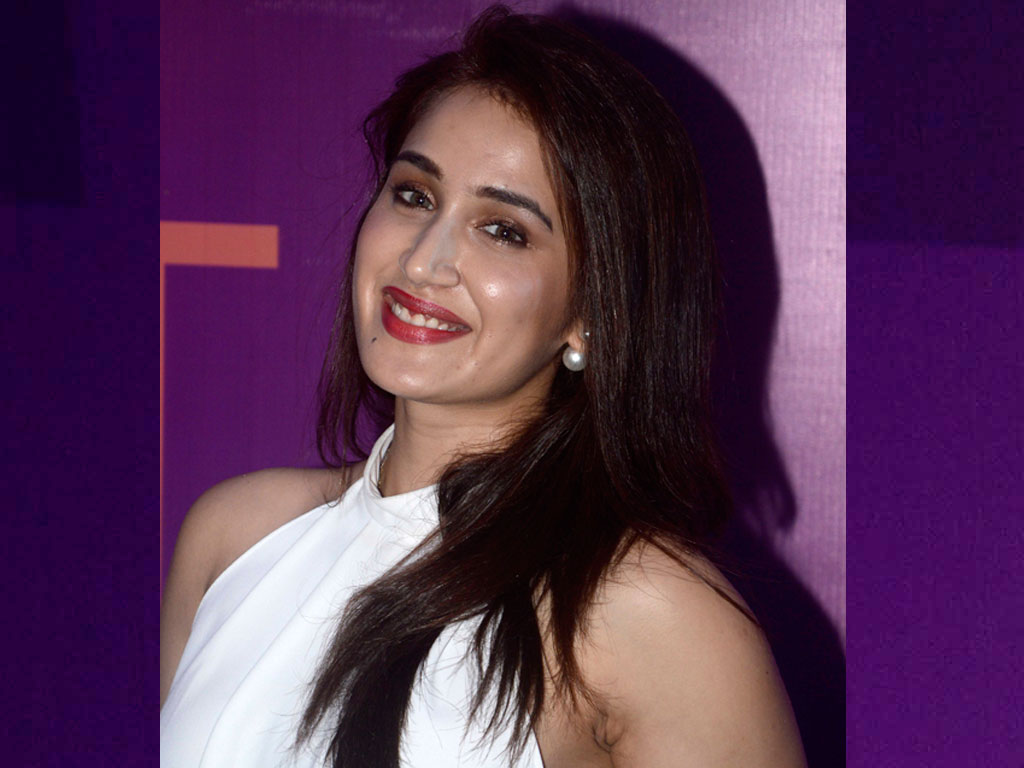 Sagarika Ghatge Wallpapers
