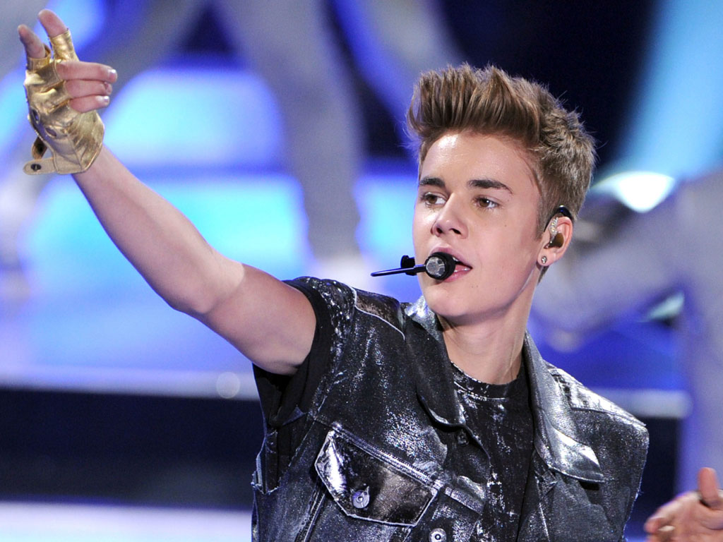 Justin Bieber Wallpapers