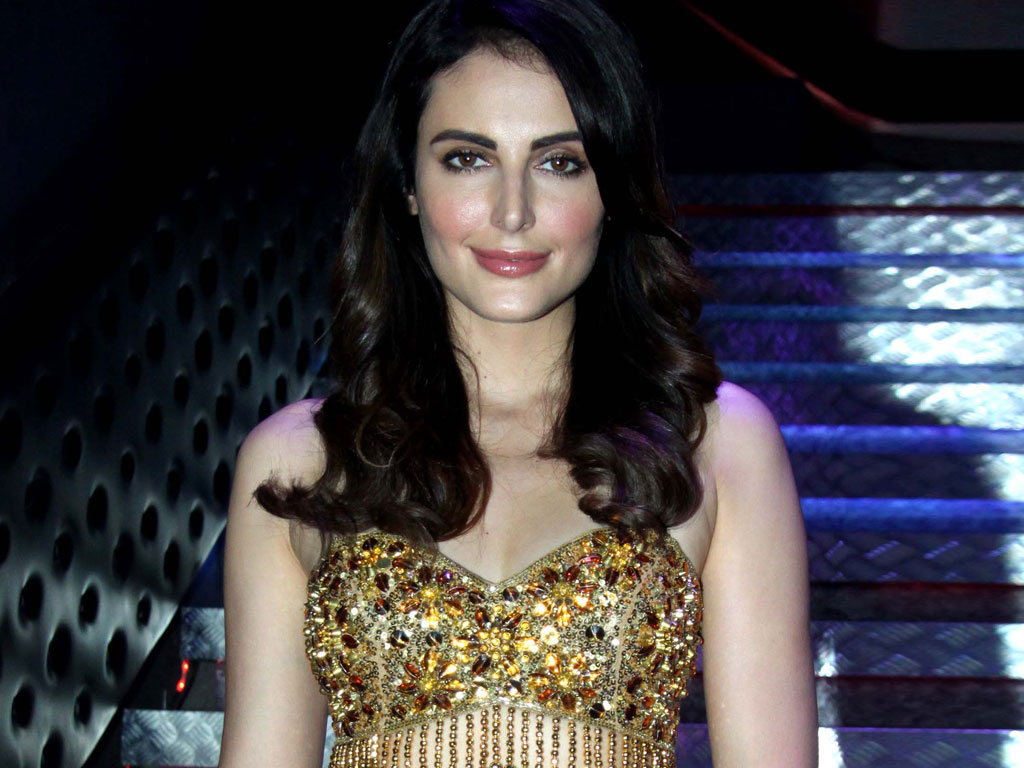 Mandana Karimi Wallpapers