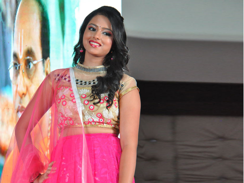 Geeta Anjali Wallpapers