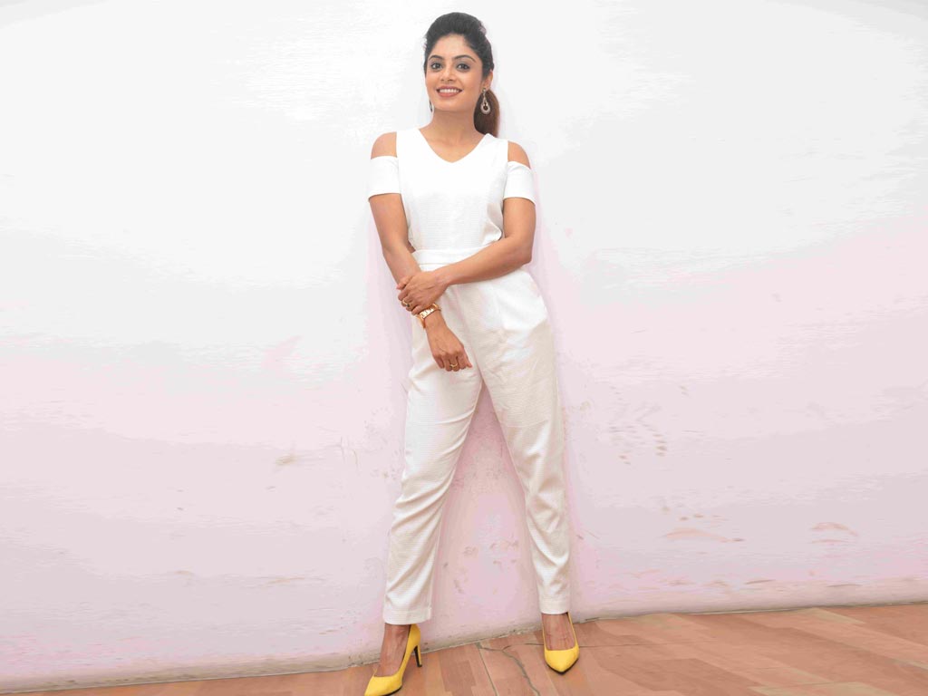 Bhavana Rao Wallpapers