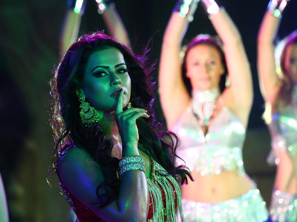 Sharmila Mandre Wallpapers