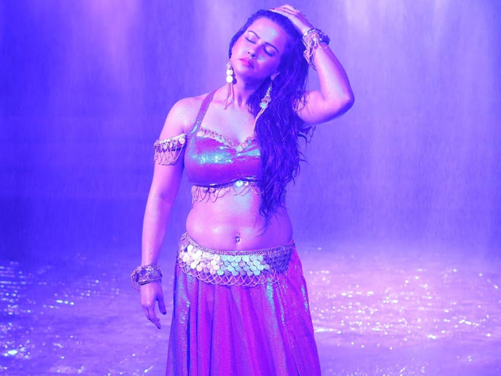 Sharmila Mandre Wallpapers