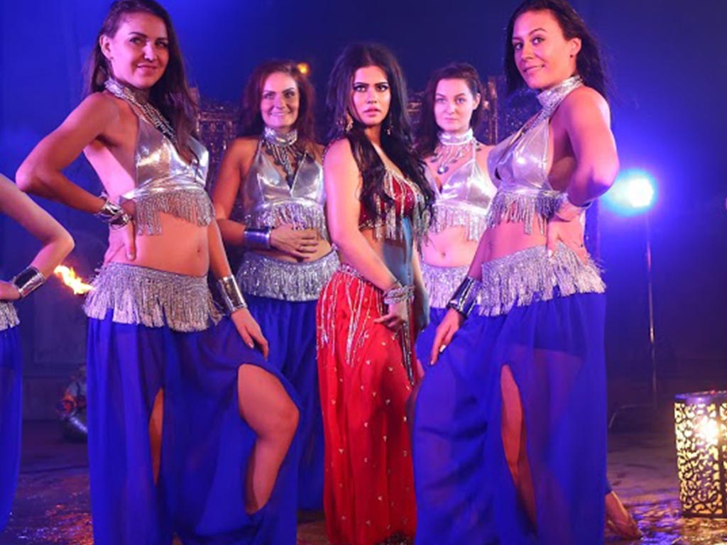 Sharmila Mandre Wallpapers