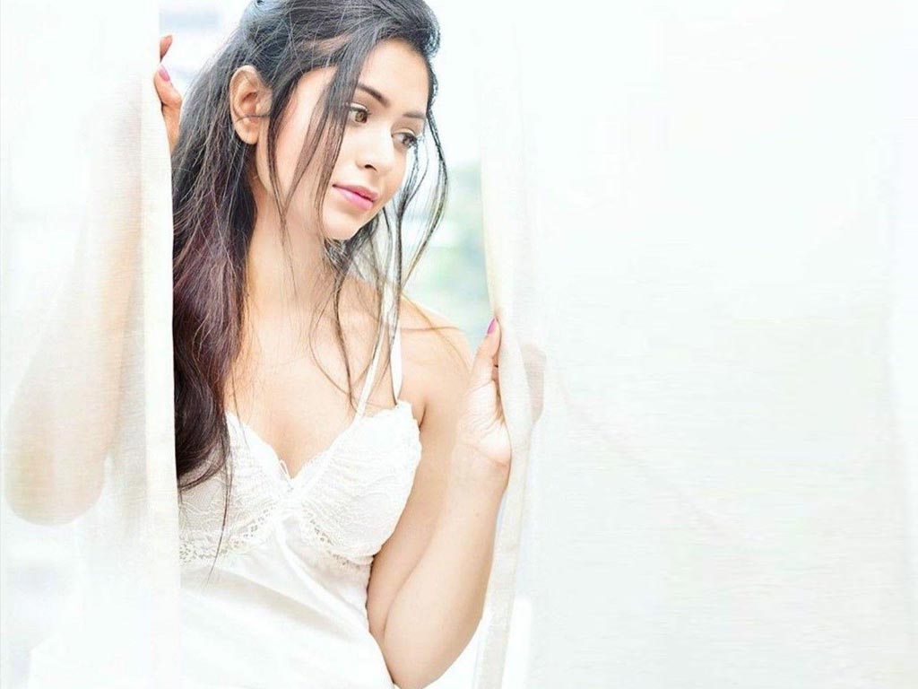 Ritabhari Chakraborty Wallpapers