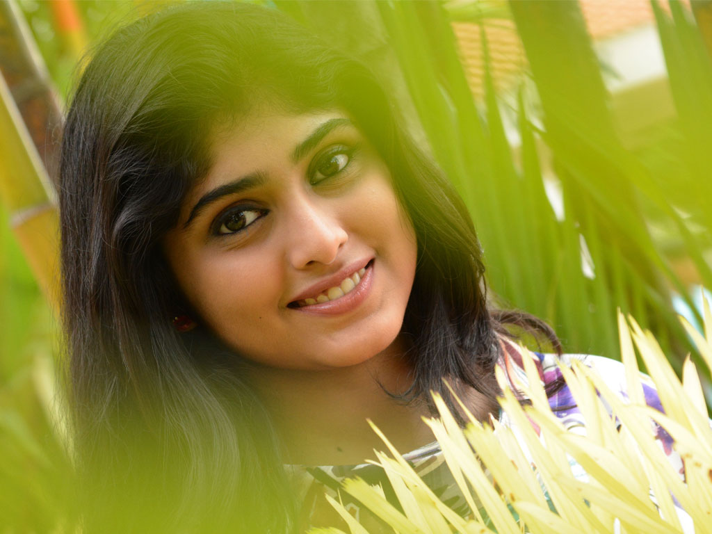 Ashwaria Ullas Wallpapers