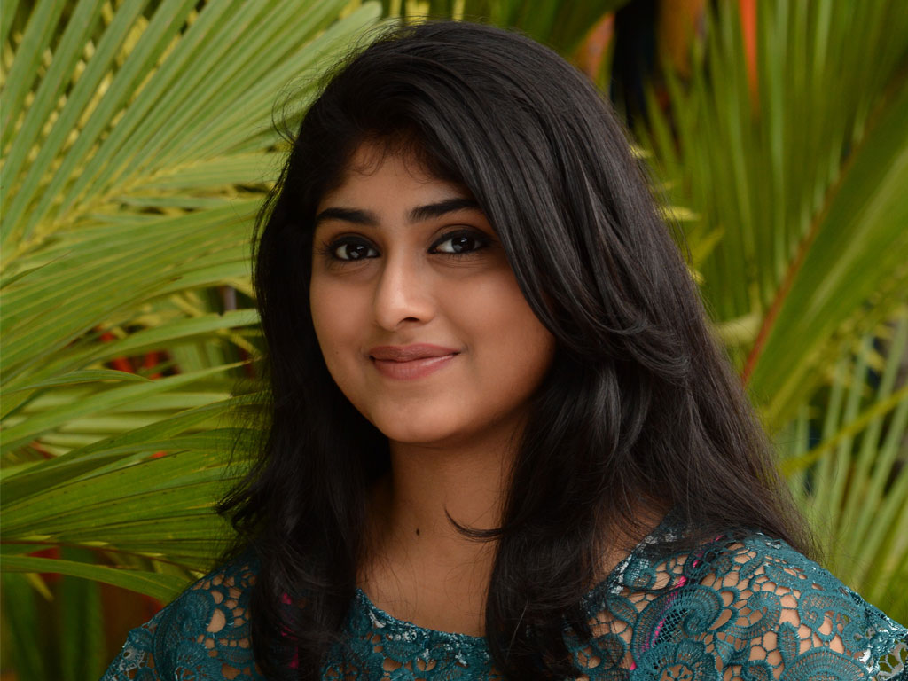 Ashwaria Ullas Wallpapers