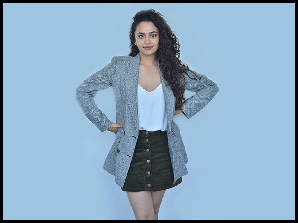 Malavika Nair Wallpapers