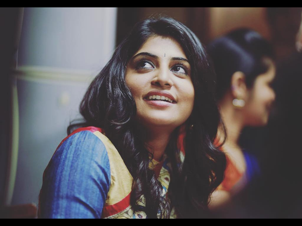 Manjima Mohan Wallpapers