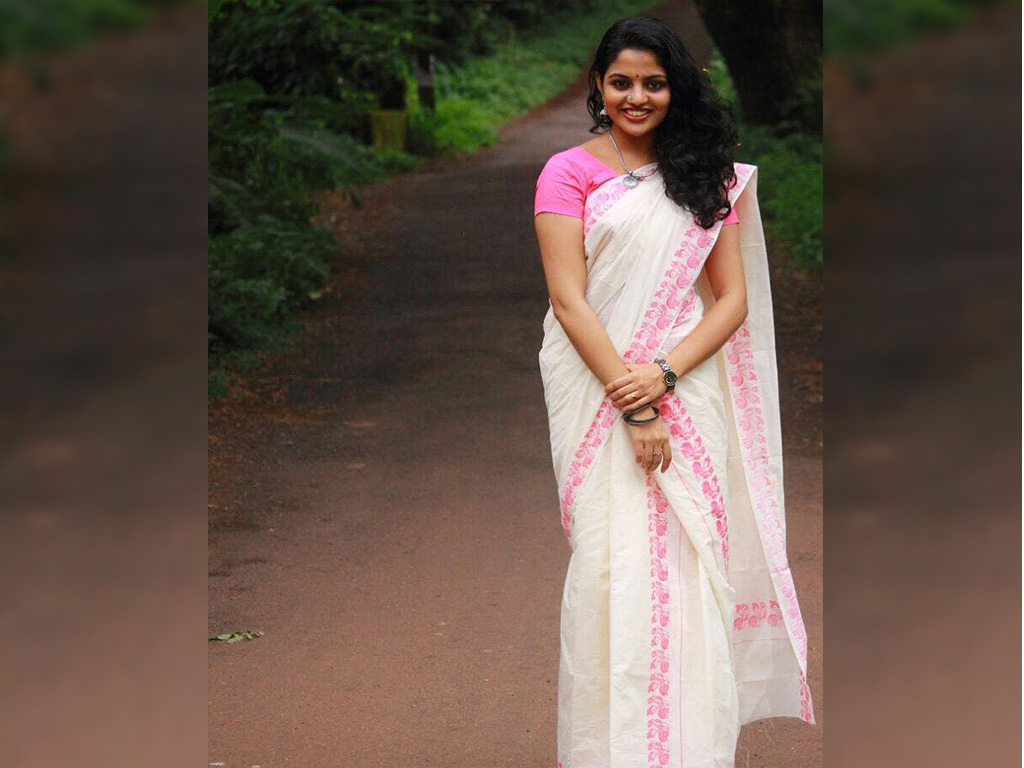 Nikhila Vimal Wallpapers