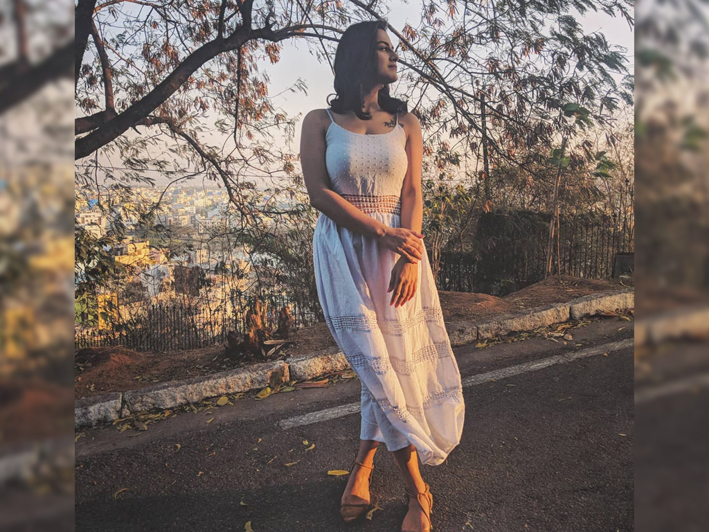 Shraddha Srinath Wallpapers