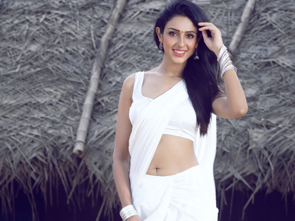 Riya Suman Wallpapers