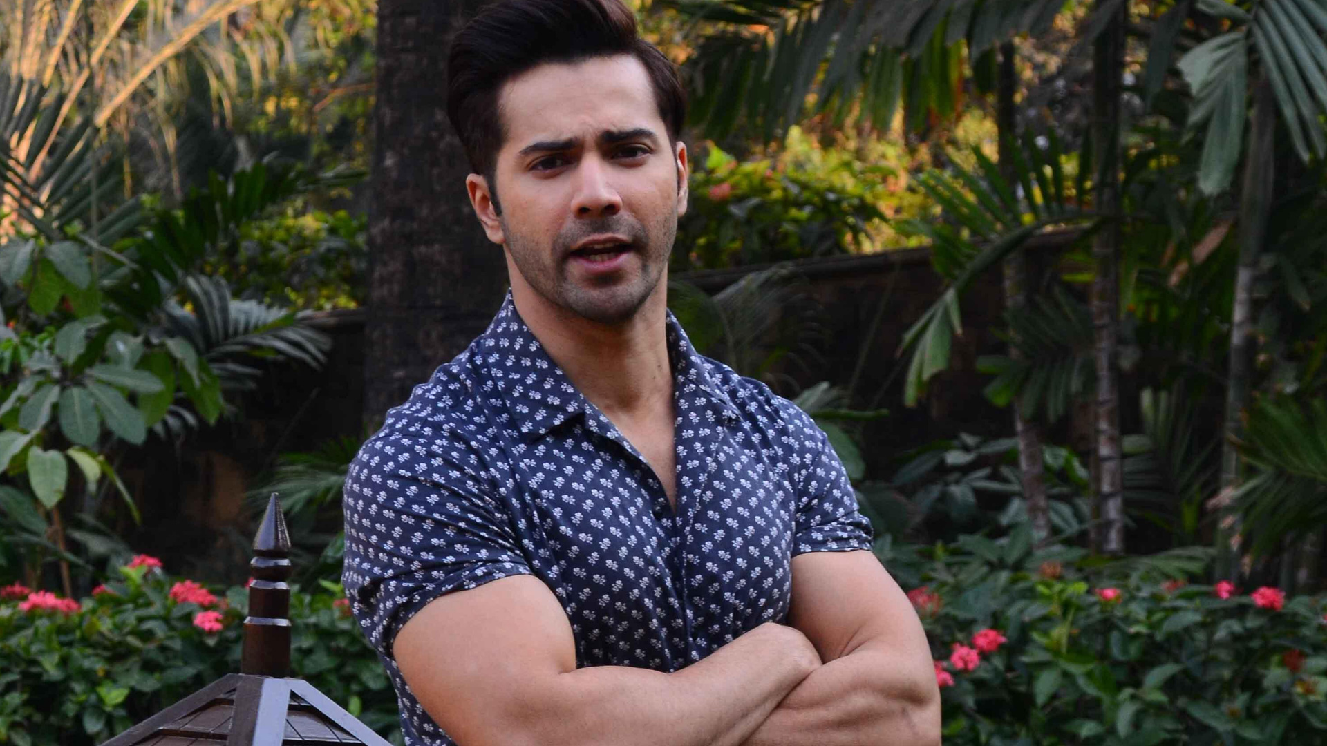 Varun Dhawan Wallpapers