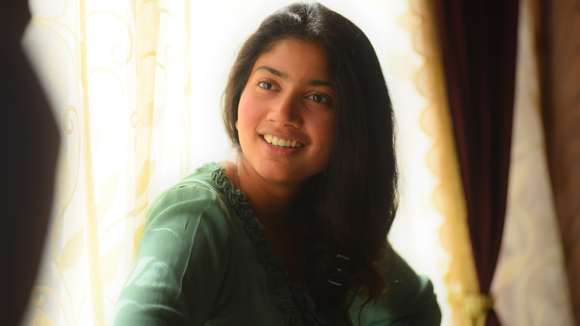 Sai Pallavi Wallpapers