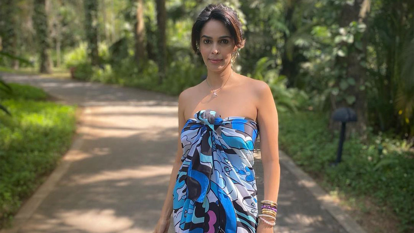 Mallika Sherawat Wallpapers