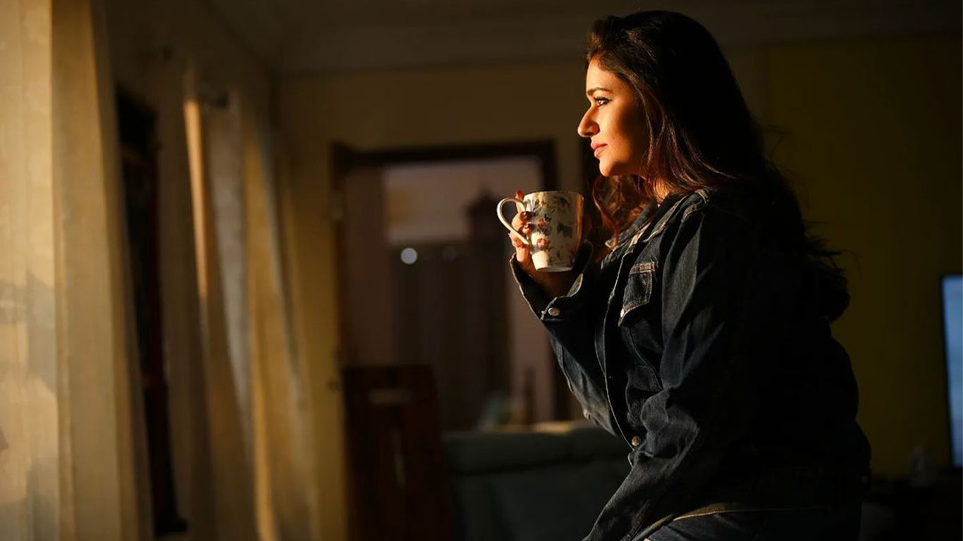 Poonam Bajwa Wallpapers