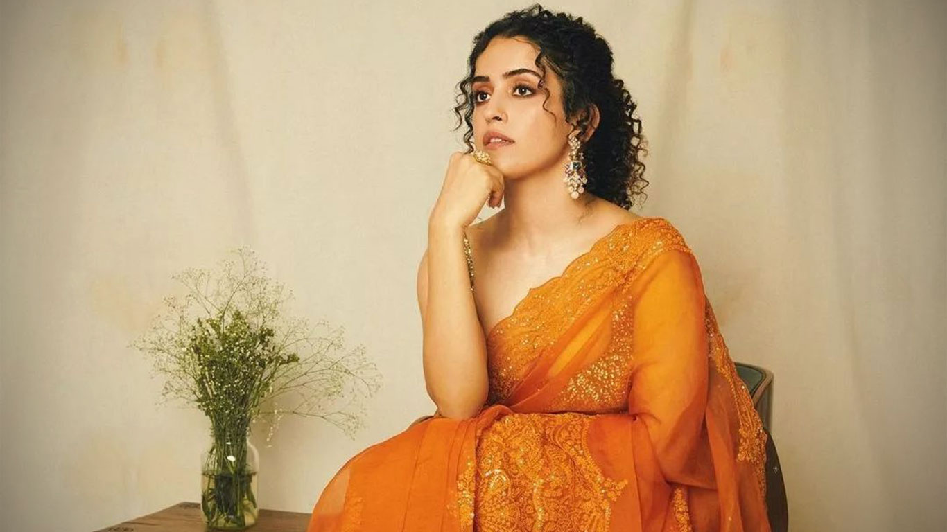 Sanya Malhotra Wallpapers