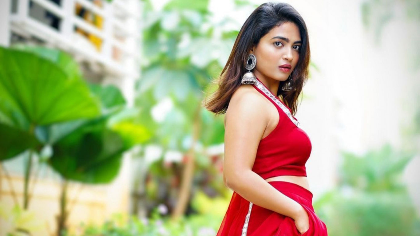 Alekhya Harika Wallpapers