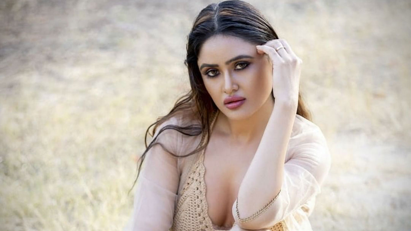 Sony Charishta Wallpapers