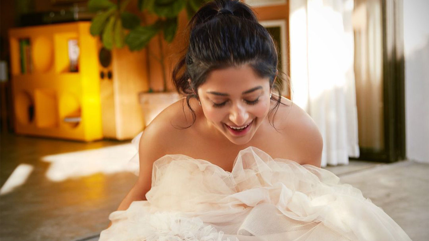 Meera Jasmine Wallpapers