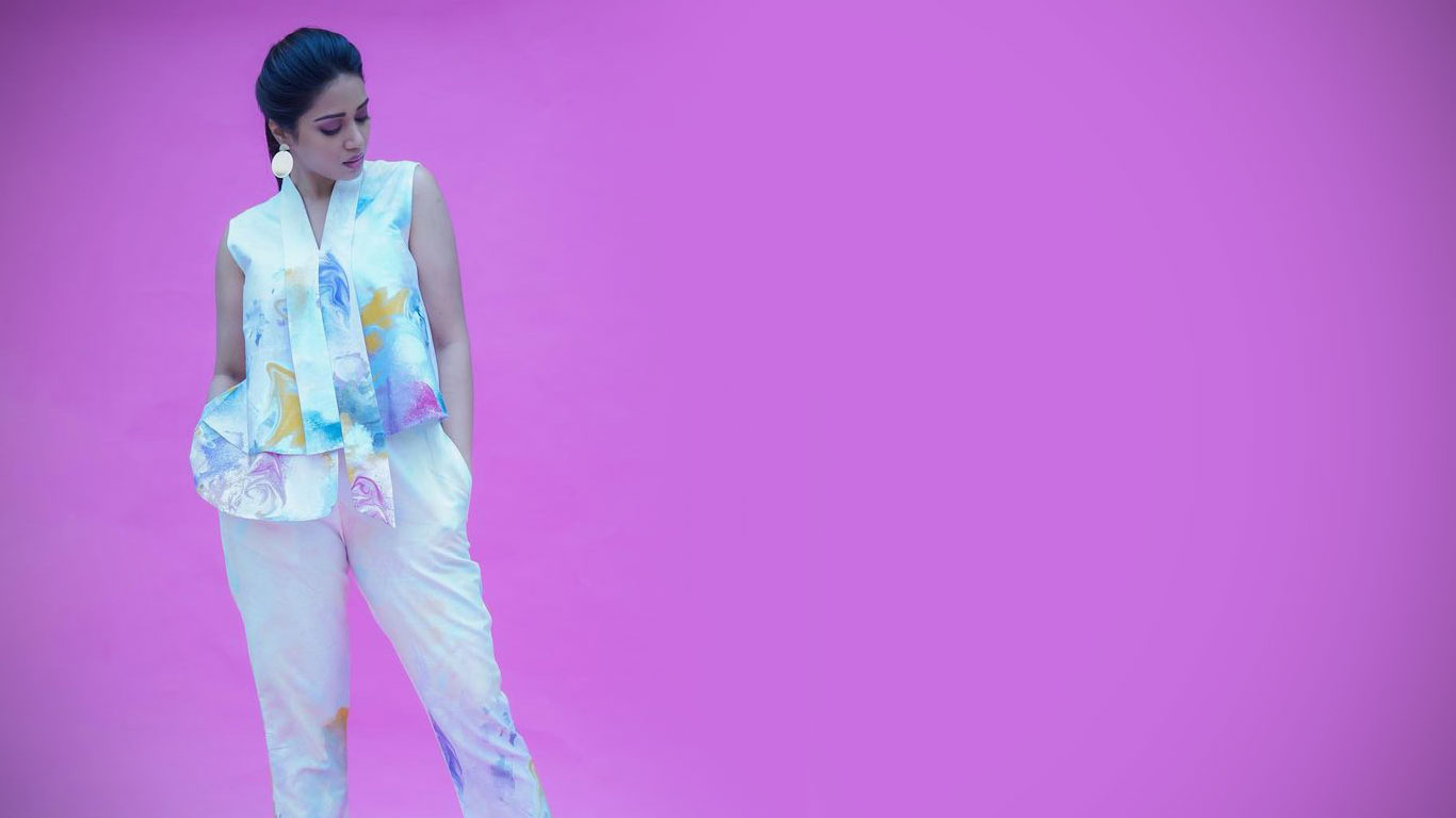 Nivetha Pethuraj Wallpapers