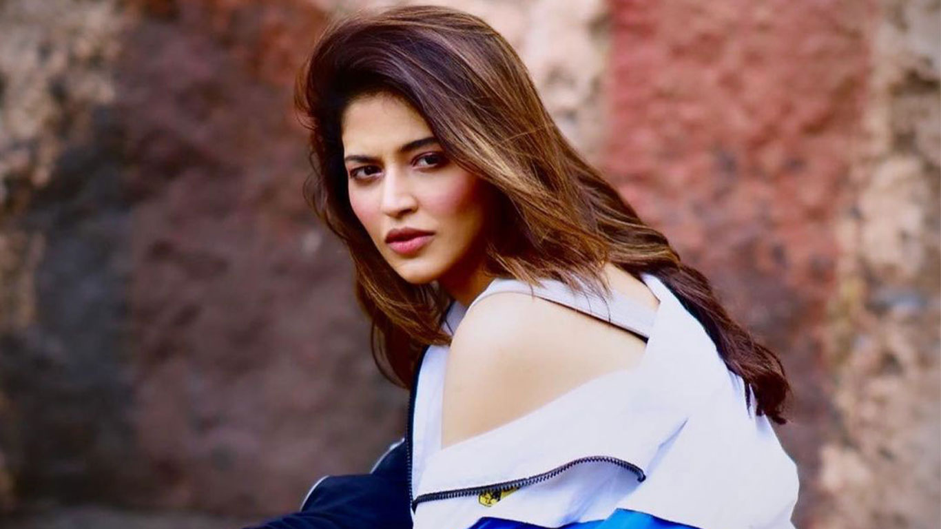 Priyanka Jawalkar Wallpapers