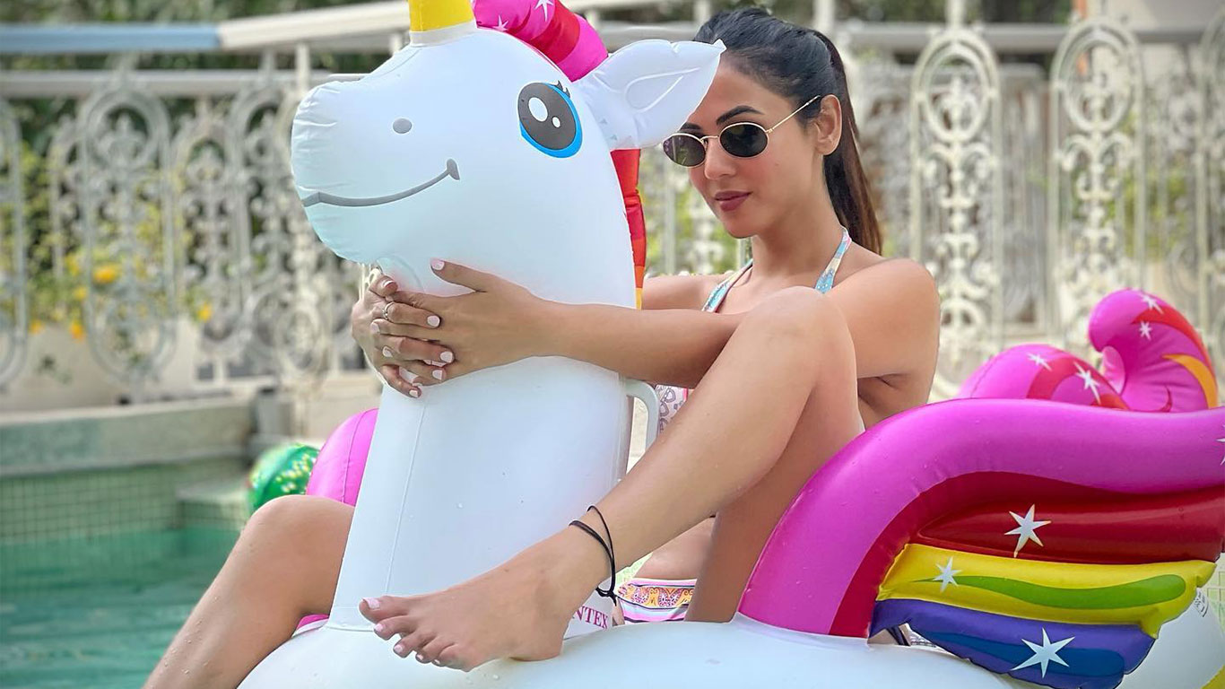 Sonal Chauhan Wallpapers