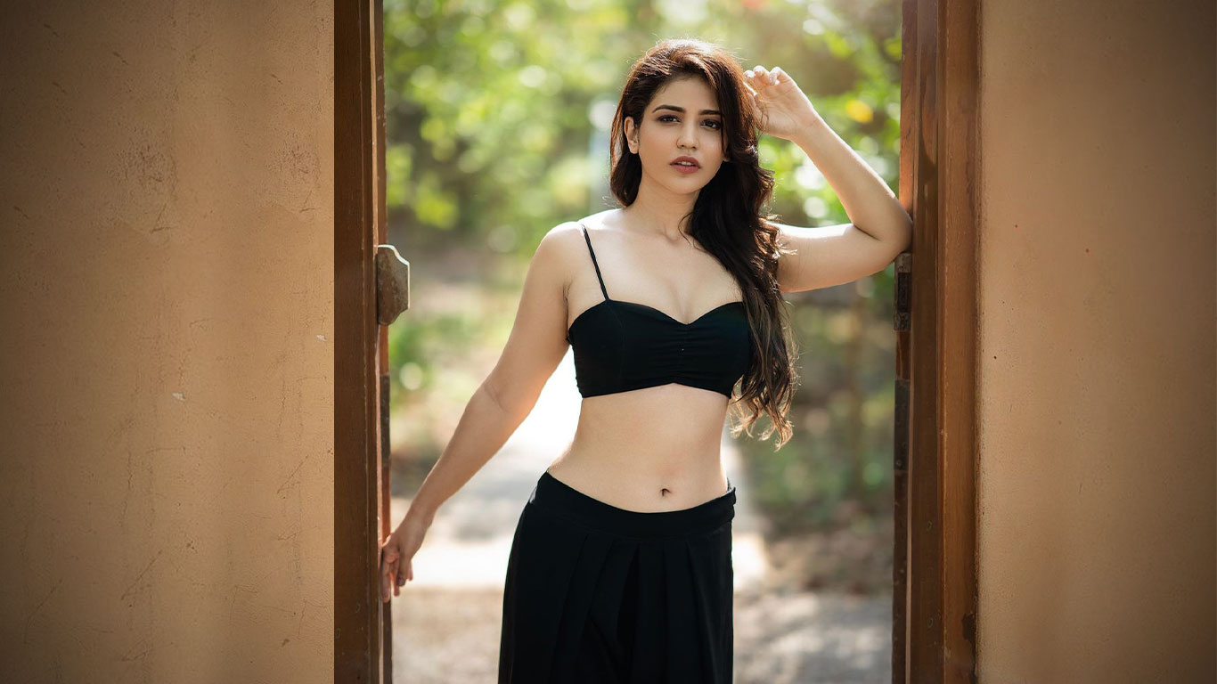 Priyanka Jawalkar Wallpapers