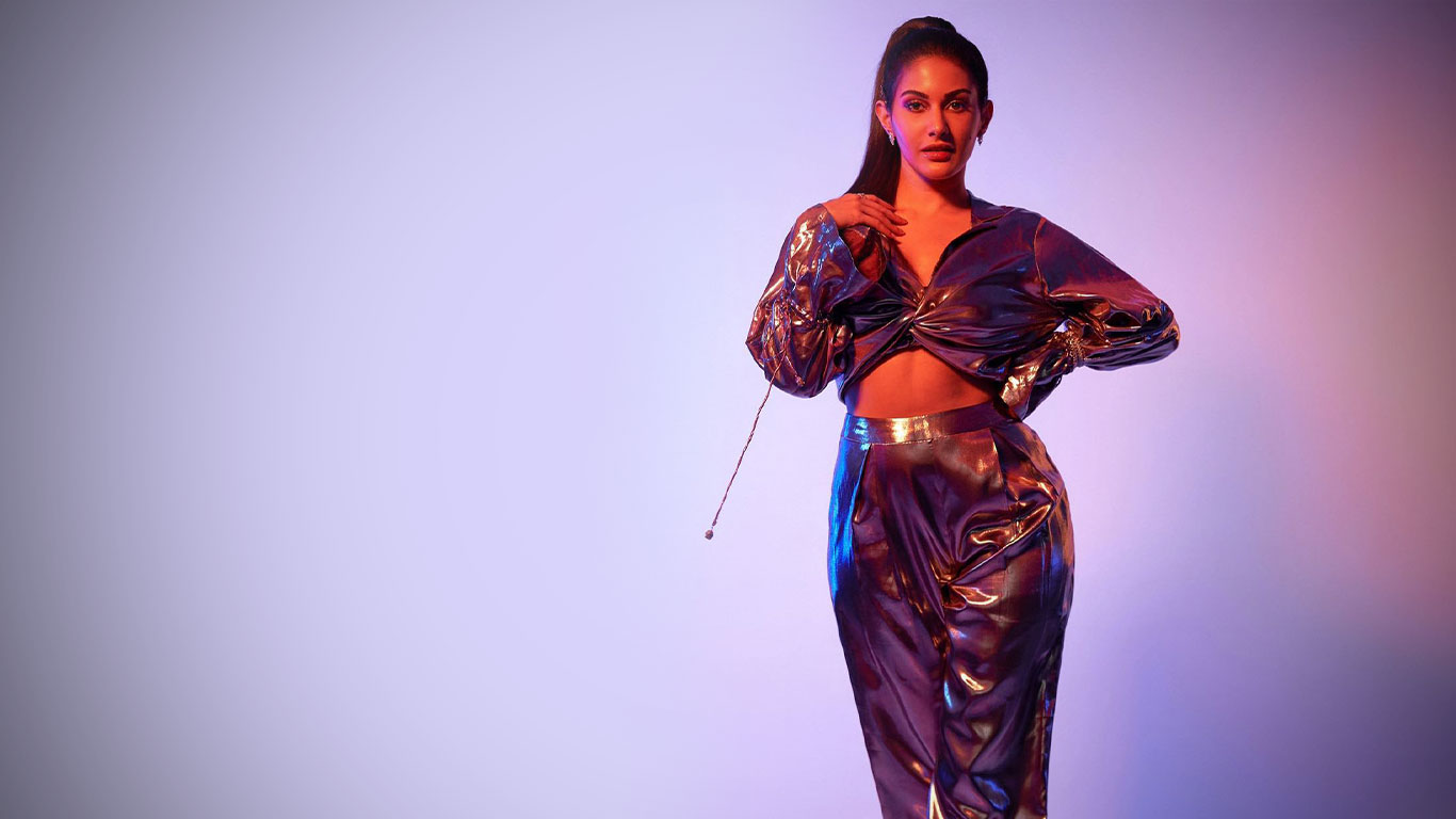 Amyra Dastur Wallpapers