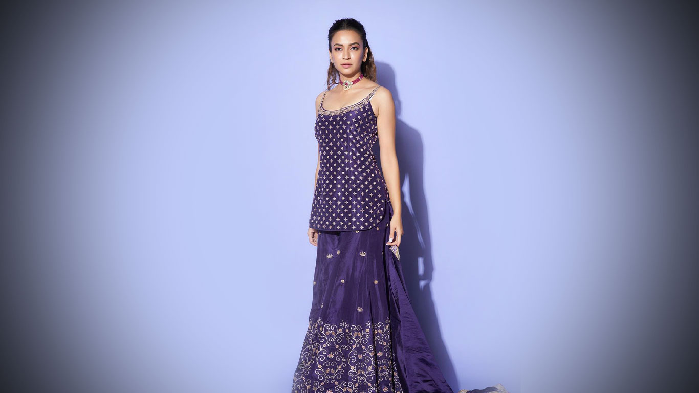 Kriti Kharbanda Wallpapers