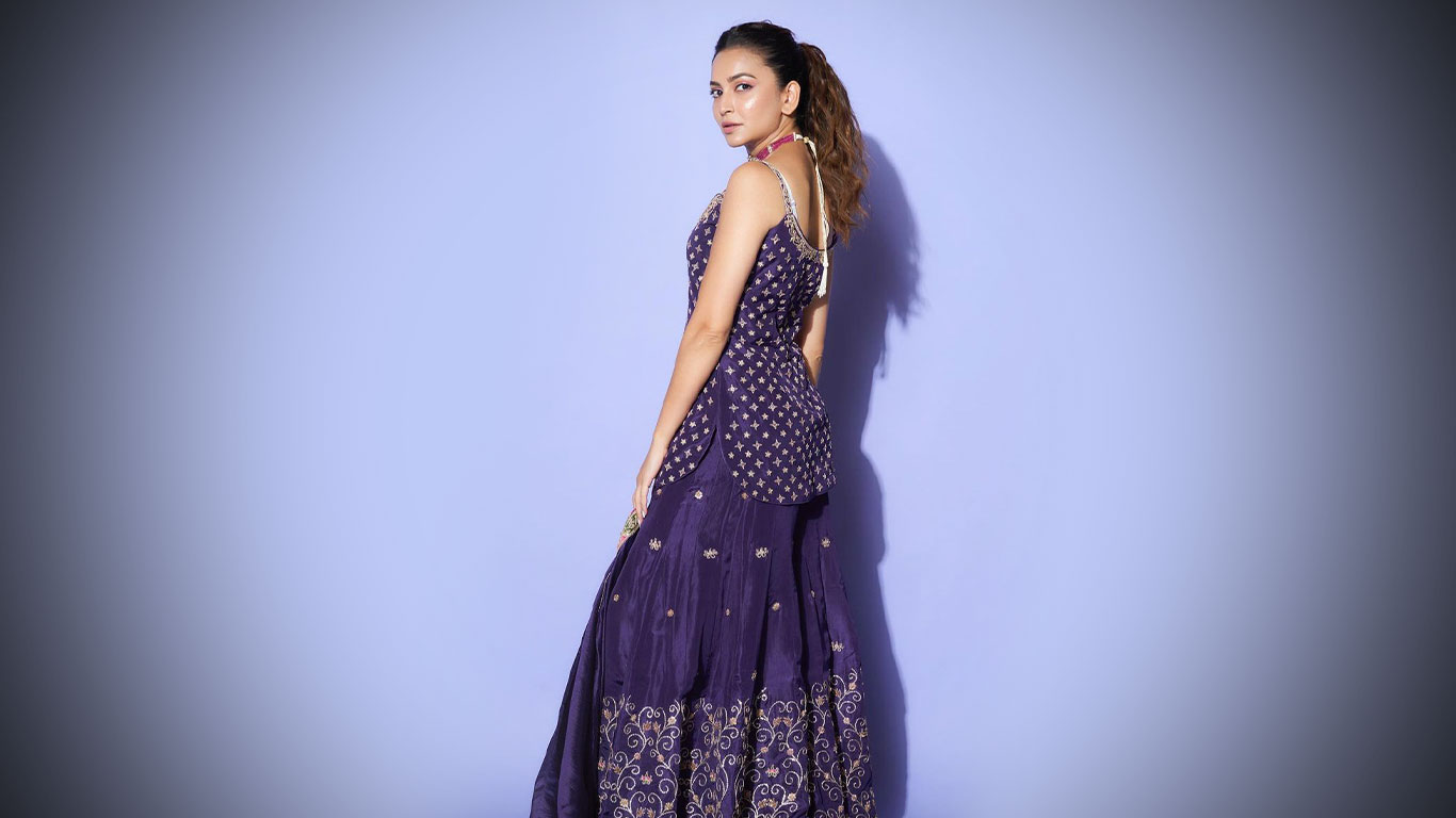 Kriti Kharbanda Wallpapers