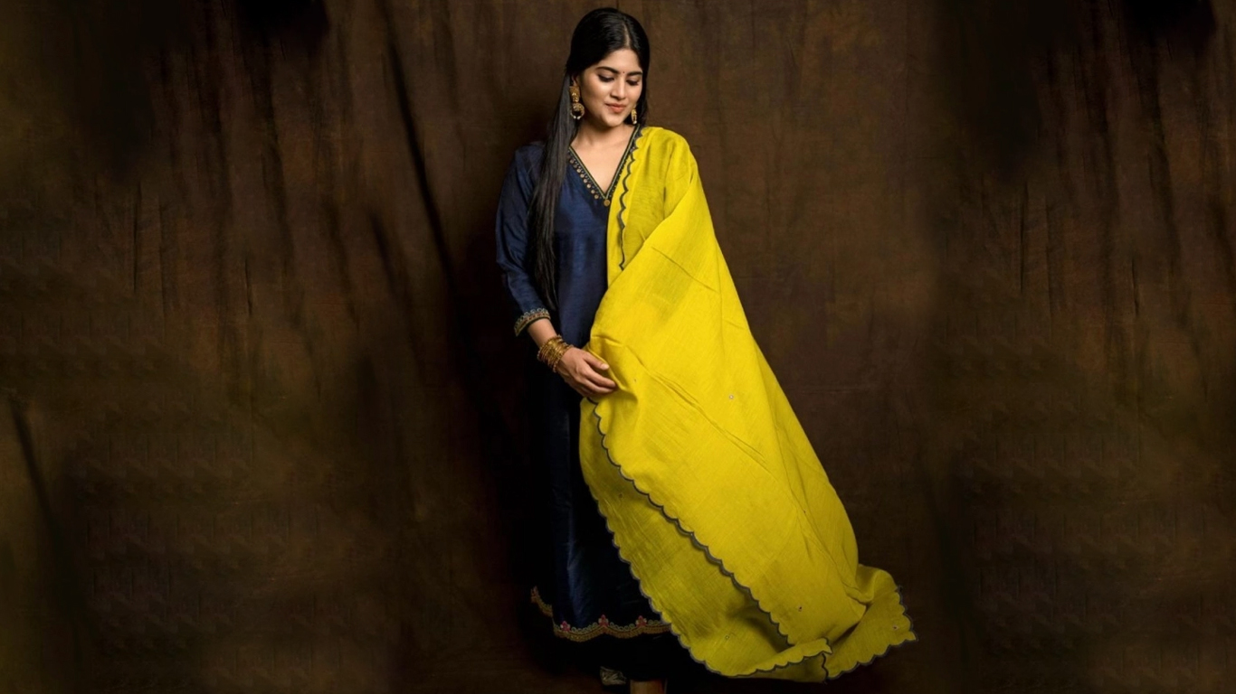 Megha Akash Wallpapers