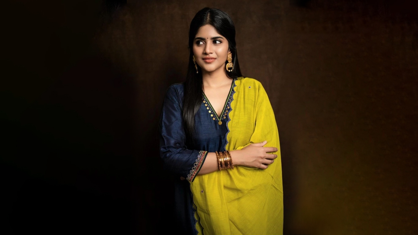 Megha Akash Wallpapers