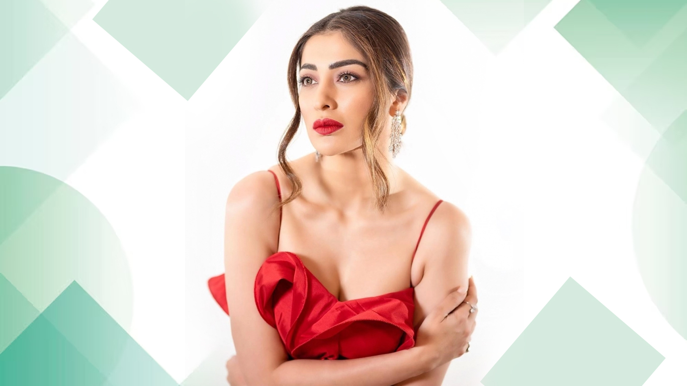 Raai Laxmi Wallpapers