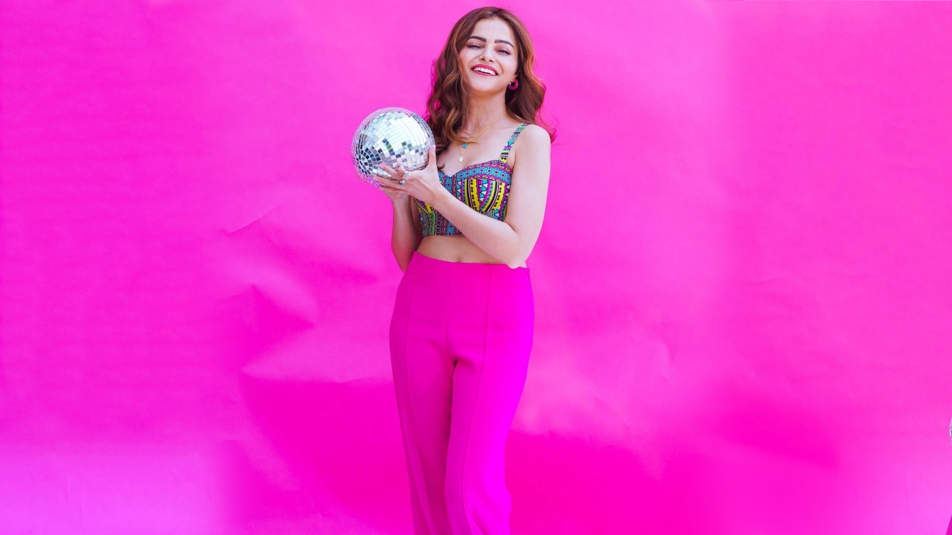 Rubina Dilaik Wallpapers