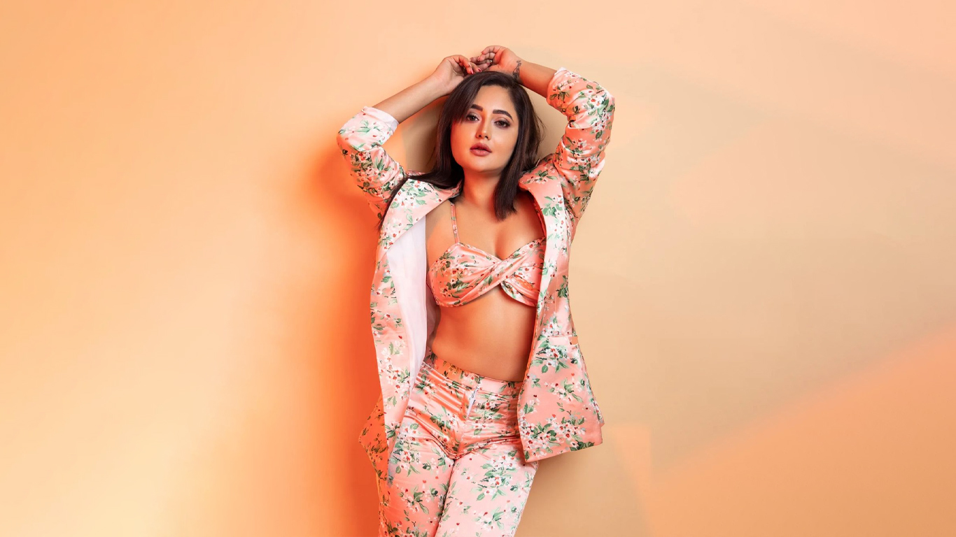 Rashami Desai Wallpapers