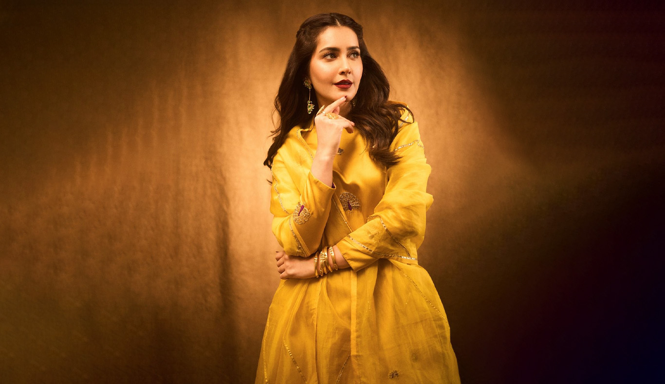 Raashii Khanna Wallpapers