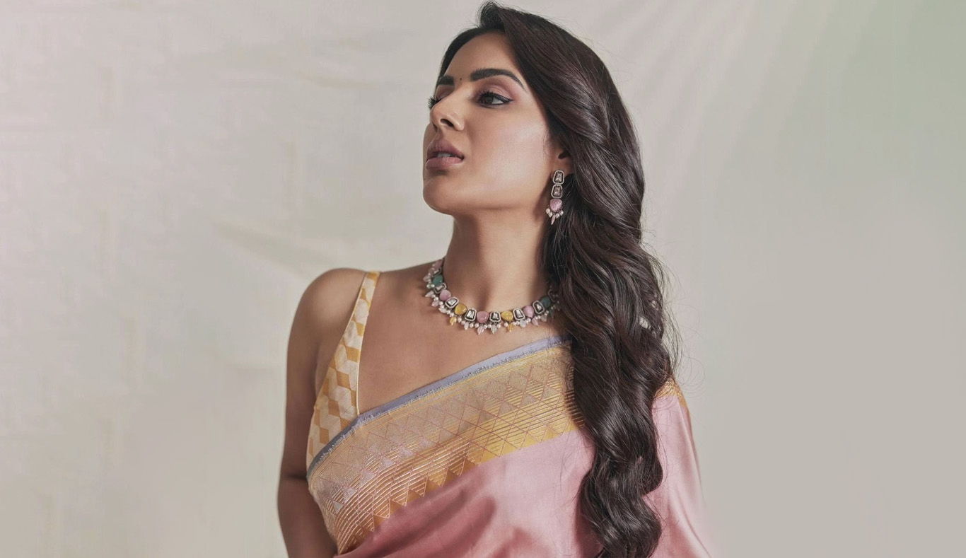 Samyuktha Menon Wallpapers