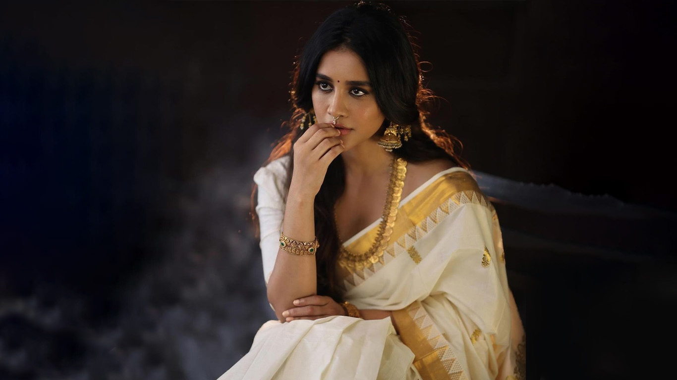 Nabha Natesh Wallpapers