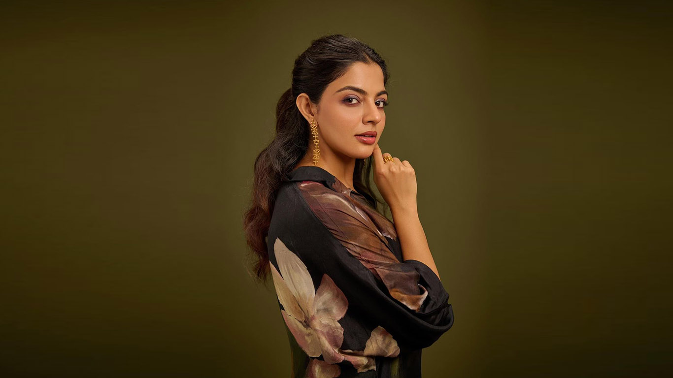 Nikhila Vimal Wallpapers