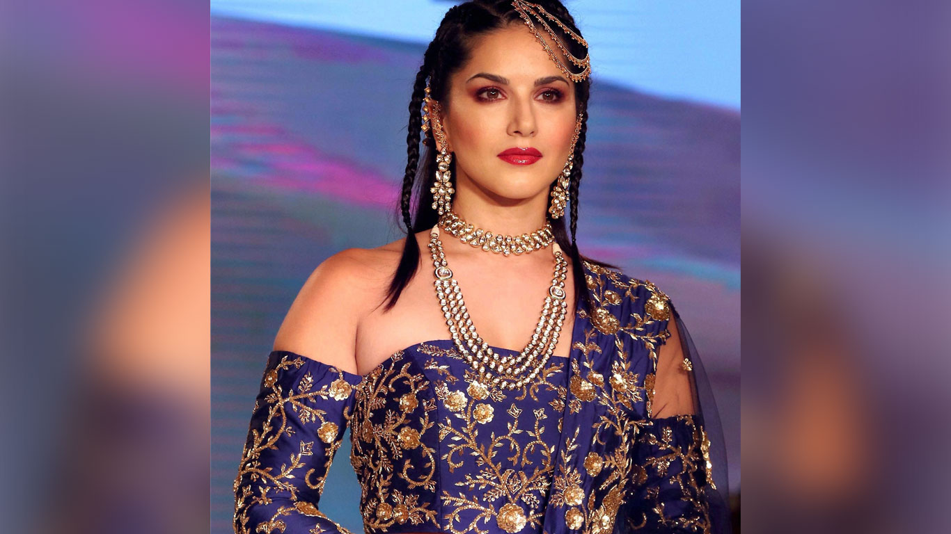 Sunny Leone Wallpapers