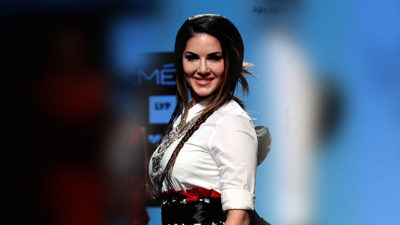 Sunny Leone Wallpapers