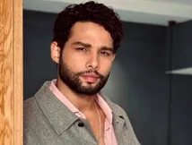 Siddhant Chaturvedi Shares Adorable Video Of His Mother Picking The Perfect Saree For Dhadak 2 Premiere