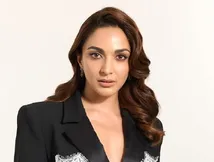 Karan Johar Lauds Kiara Advani's Impressive & Undeniable Screen Presence; Says 'She Comes Alive On Camera'