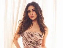 Mouni Roy's Kathak Rendition To 'Gehra Hua' Gets Its Most Mesmerising Moment Yet 