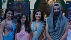 Akshay Kumar Takes Bhooth Bangla Buzz To Naagin 7 Special Episode, Poses With Priyanka Choudhary &amp; Kanika Mann