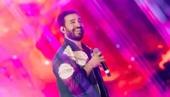 WATCH: Paresh Pahuja Delhi Concert Turns Romantic As Man Proposes His Girlfriend. He REACTS 'Mujhe Kyu Rona'