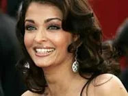 Ash blesses Sikhander Kher